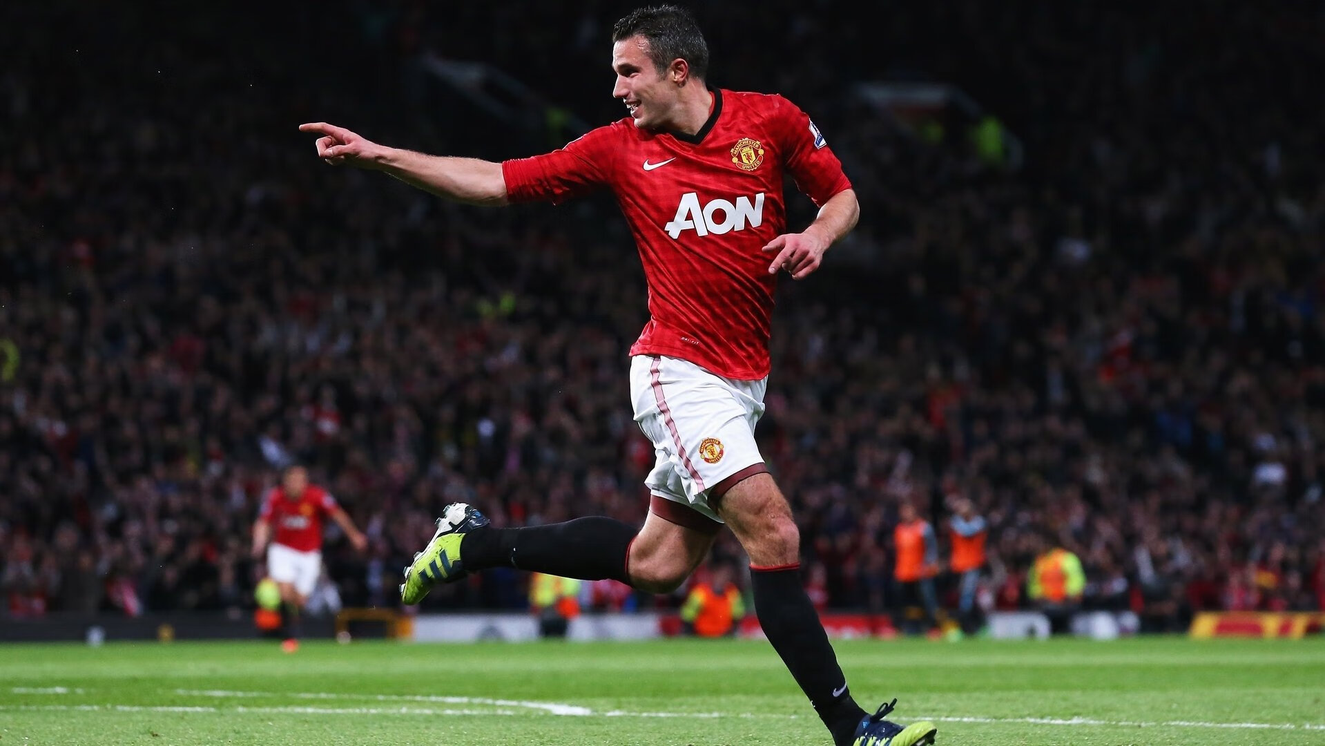 开云-利物浦高压逼抢犀利，红军重燃争冠希望，利物浦高层