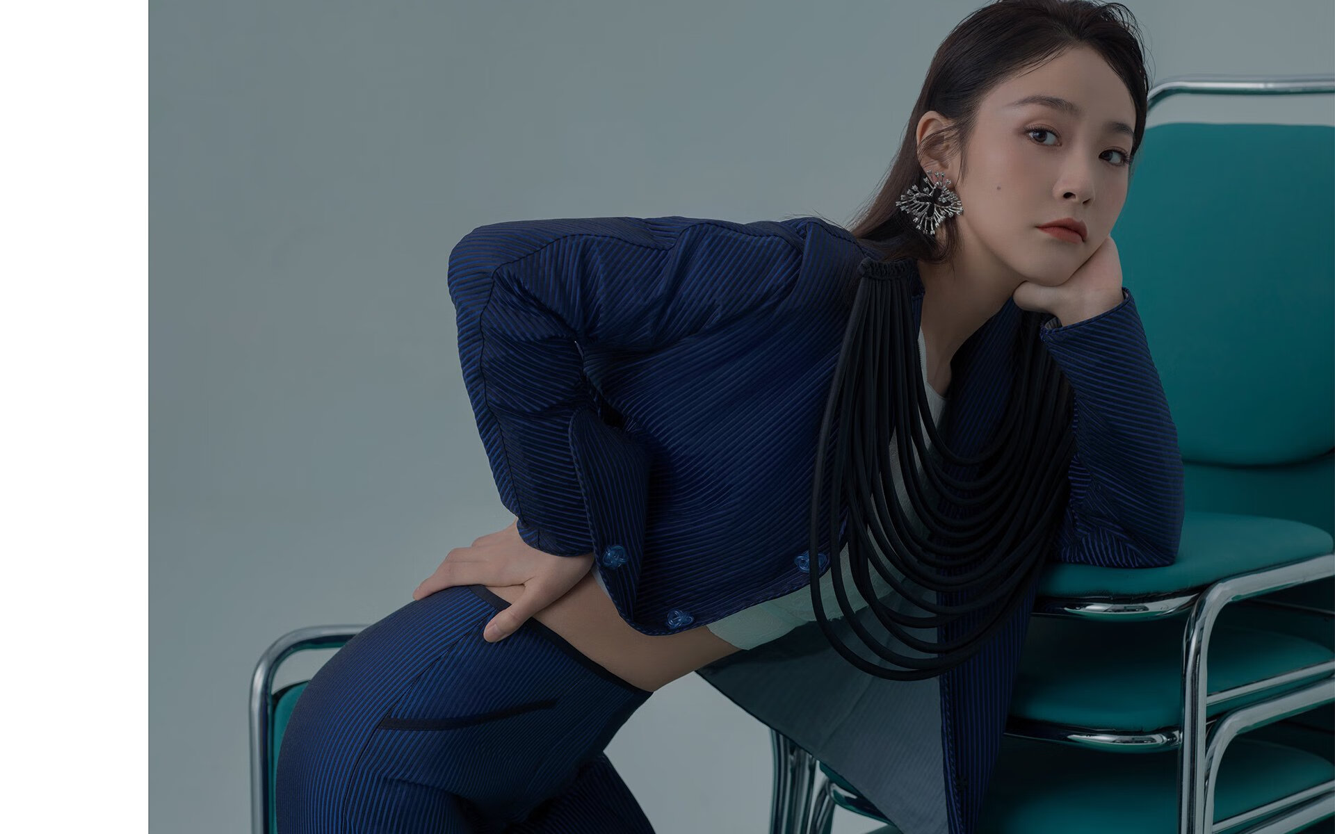 kaiyun体育综合-西班牙青年队在欧洲青年赛事中表现出色，未来可期